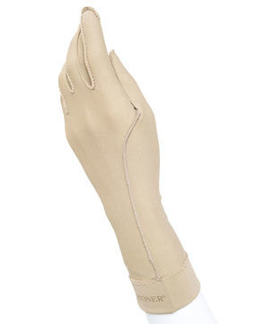 Isotoner® Glove